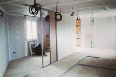 découvrez les avantages de l'isolation des murs intérieurs à évron pour améliorer le confort thermique, réduire vos factures d'énergie et valoriser votre habitat.